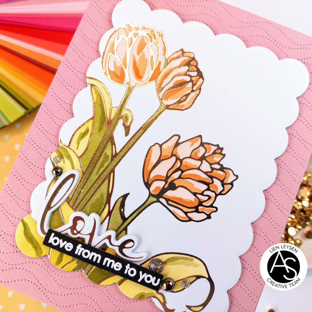 Tulips Treasure Hot Foil Plate Set