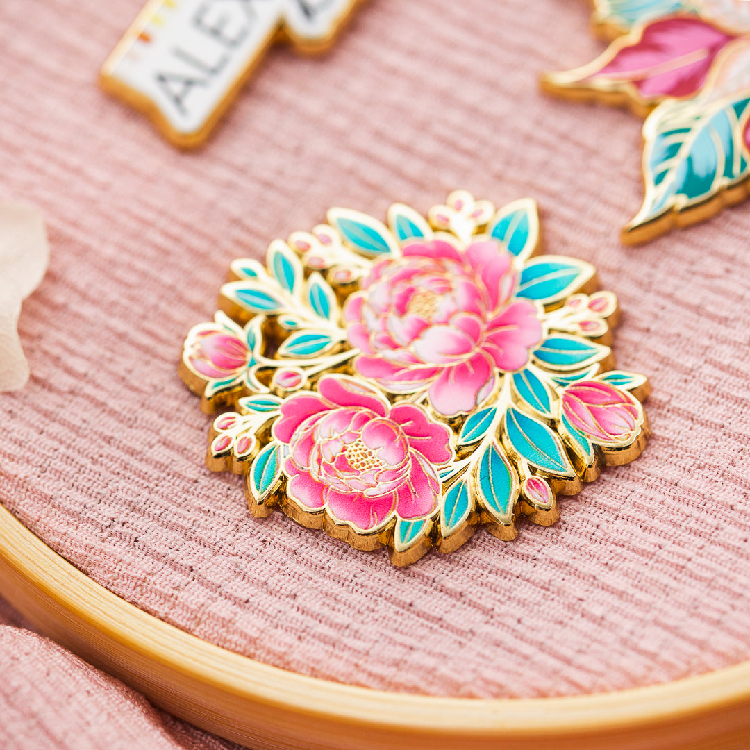 Wrapped with love Alex-syberia-designs-enamel Pin floral gold